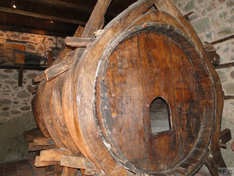 Weinfass Kloster Varlaam