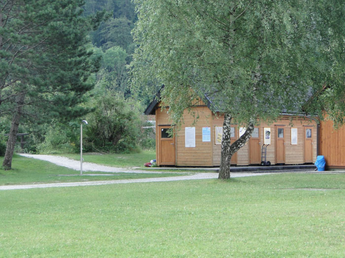 Sanitärgebaude Stelplatz Ebensee